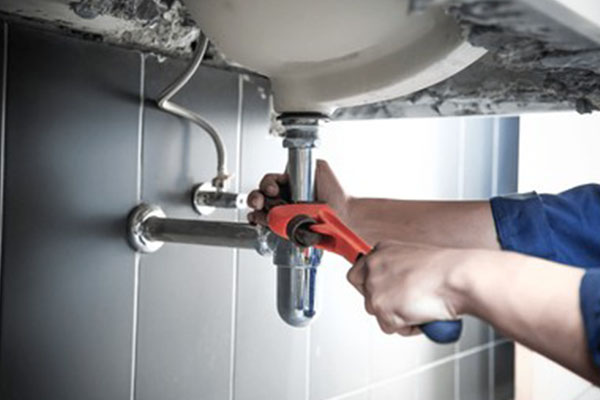 PUB-licensed plumber in Singapore providing home plumbing service